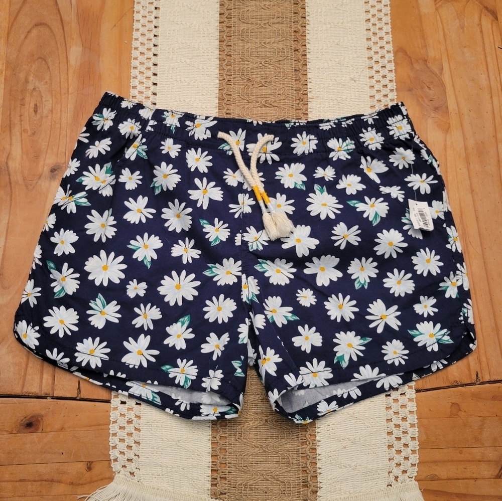 Old Navy Daisy Shorts